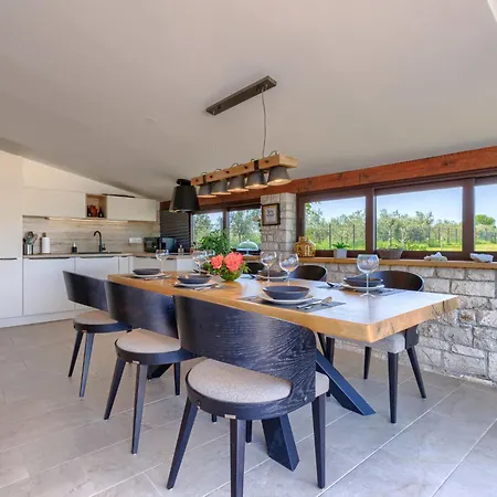 Holiday home Casa Claudia By Interhome